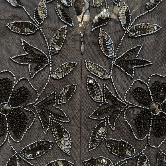 Adrianna Papell Navy Floral Embellished Gown Sz 8 - Picture 6 of 9